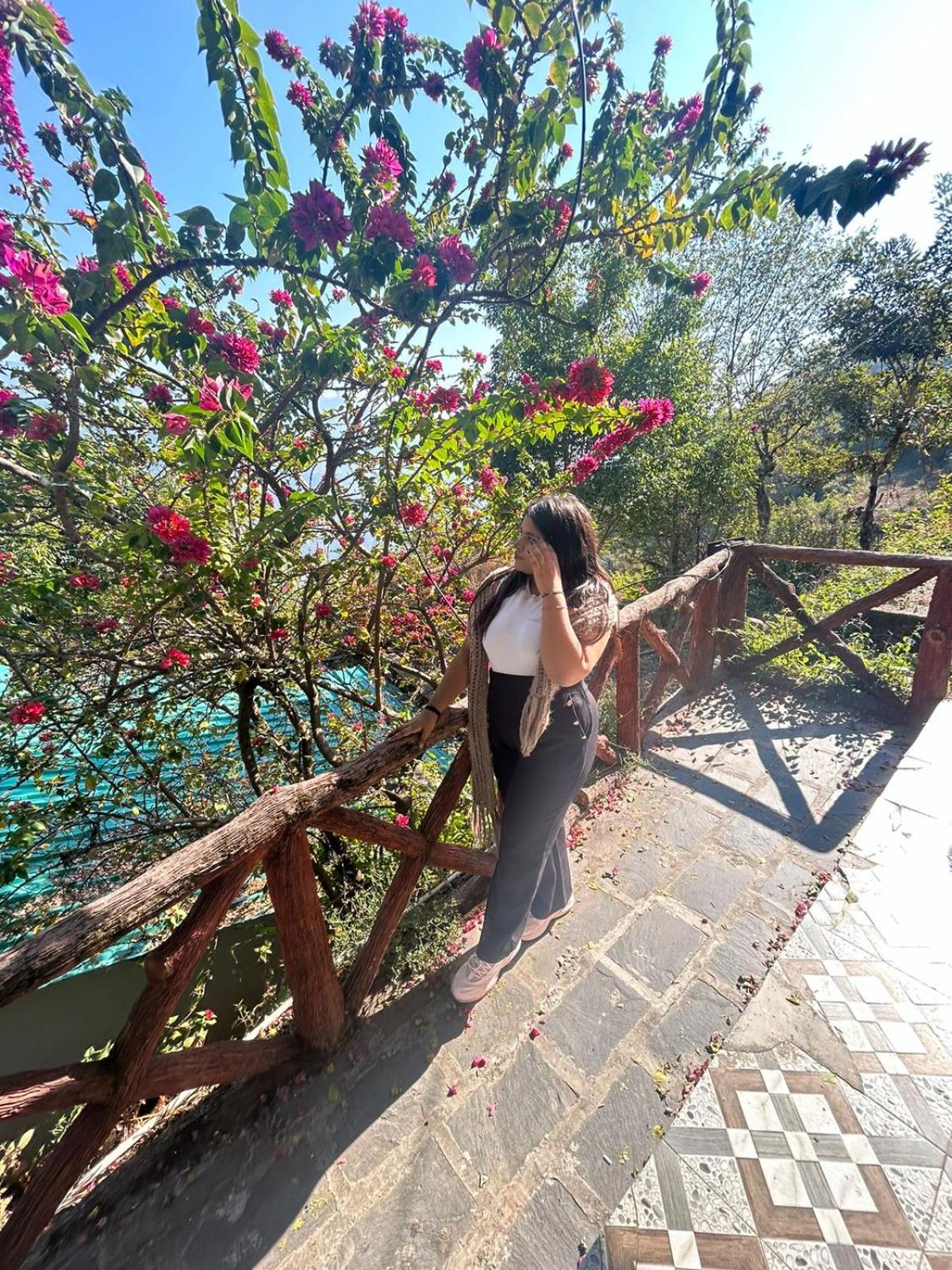 Astraal Resorts And Spa Ришикеш Экстерьер фото